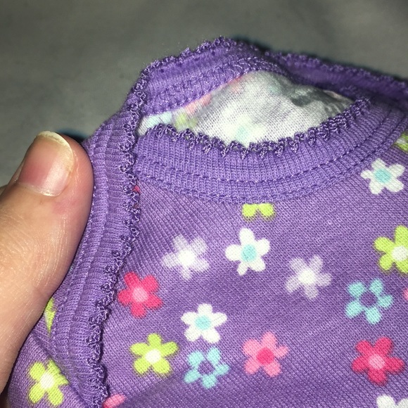 Flower onesie (3-6) - Picture 2 of 3